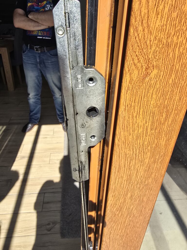 Naprawa okien PSK Gdansk serwis VitLas